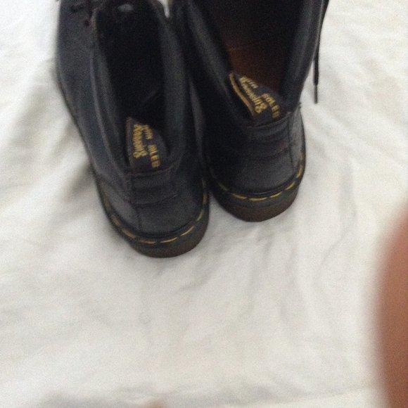 VTG 90s leather Dr Martens! - Picture 5 of 7